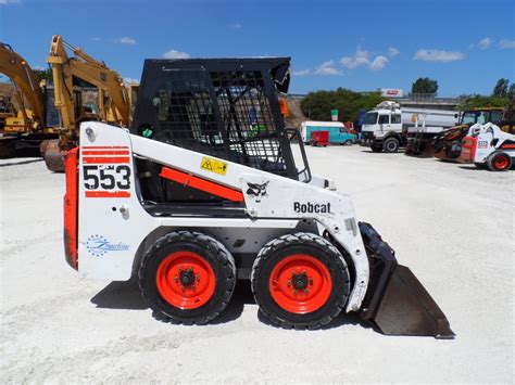 what oil do you put in 553 bobcat skid steer|bobcat l553 oil type.